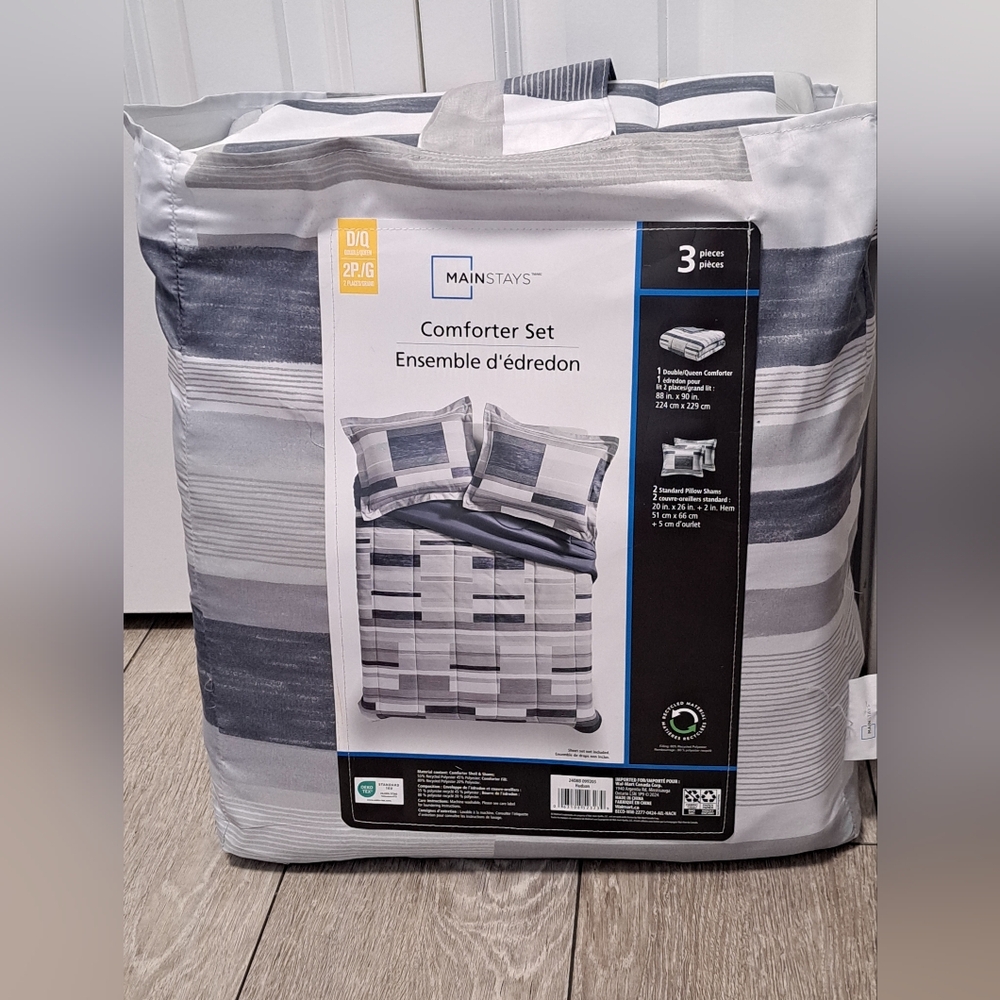 New Mainstays 3pc D/Q Size Striped Blue/Gray and White Comforter Set